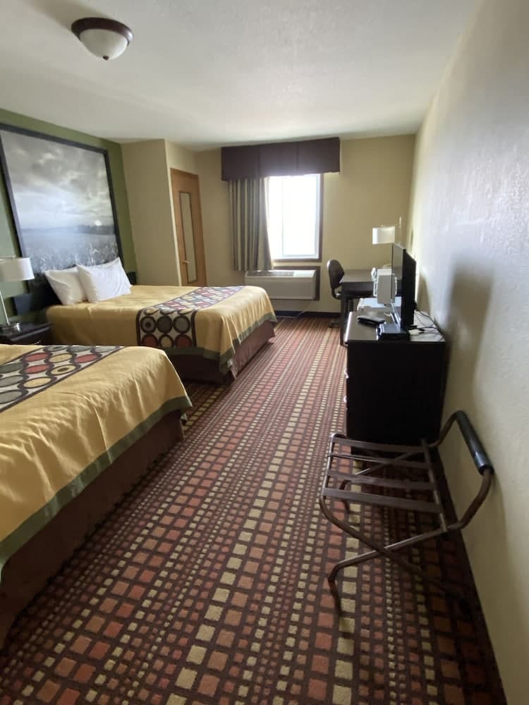 Relax Inn and Suite by Capital O I 80 property views in Adair, IA — gallery photo 3