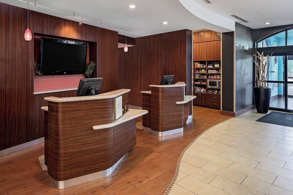 Courtyard by Marriott San Antonio SeaWorld - Westover Hills interior in San Antonio, TX — gallery photo 2