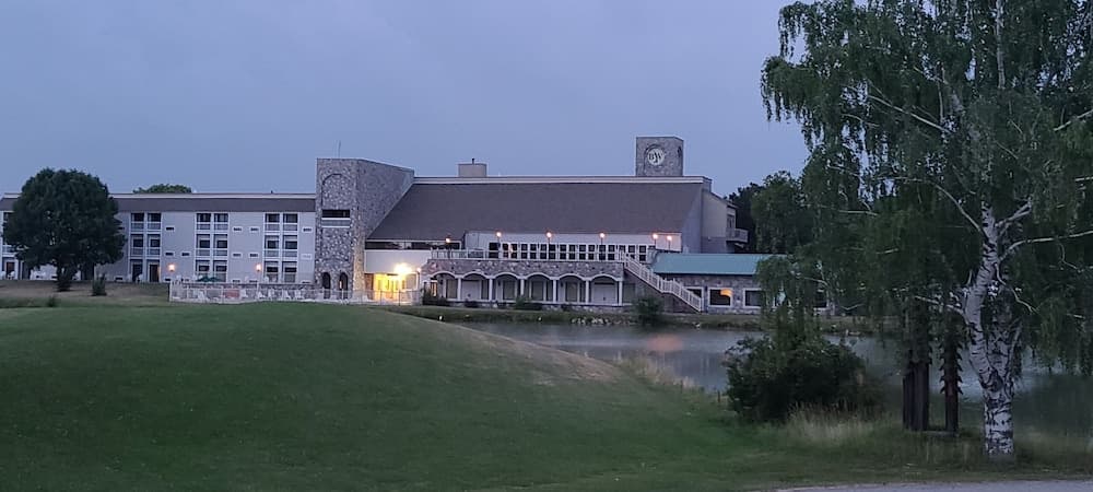 Bay Valley Resort featured exterior or lobby in Bay City, MI — similar hotel