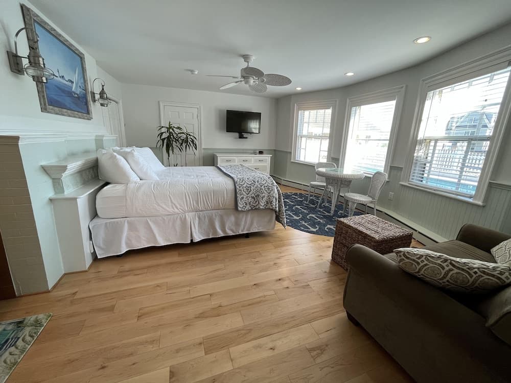 Beach Breeze Inn gallery photo in Falmouth, MA — image 26