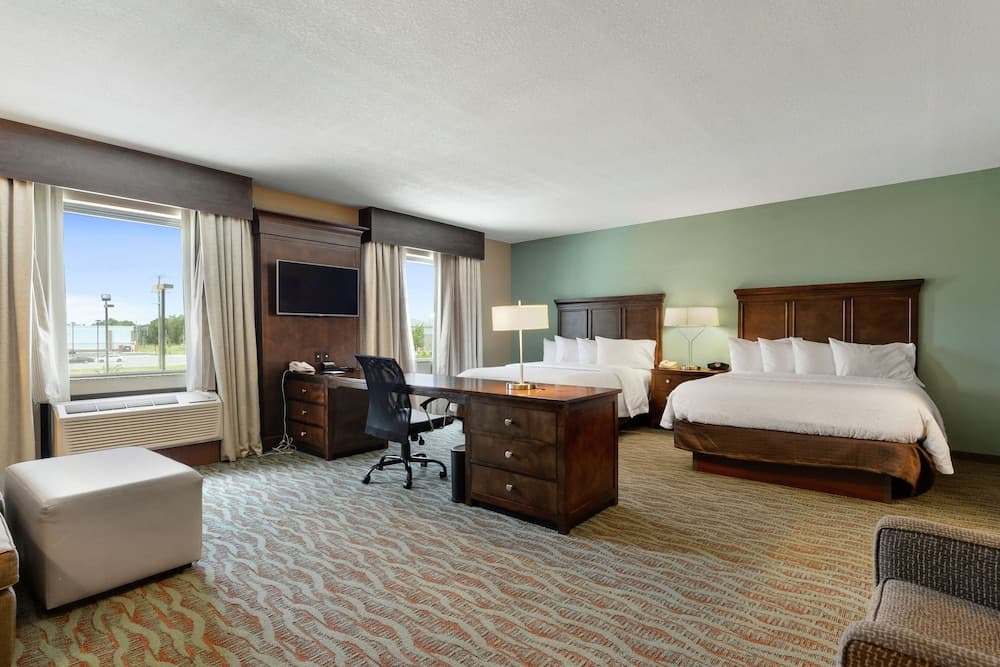 Hampton Inn & Suites Gulfport I-10 gallery photo in Gulfport, MS — image 82