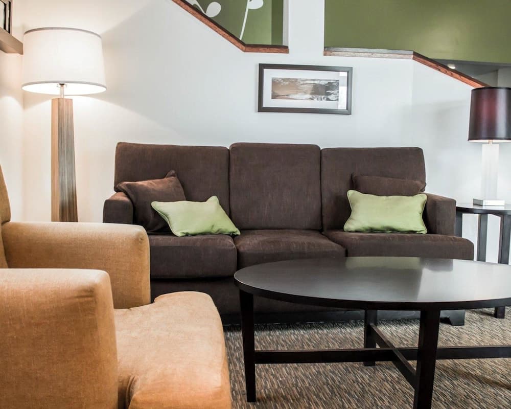 Sleep Inn Summersville - New River Gorge Area interior in Summersville, WV — gallery photo 2