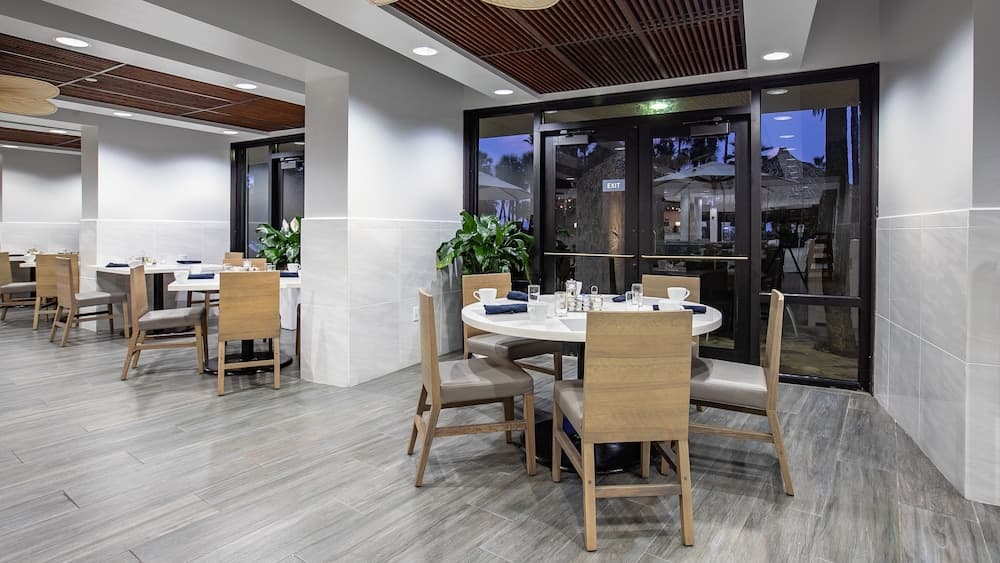 Holiday Inn Resort Panama City Beach by IHG gallery photo in Panama City Beach, FL — image 24