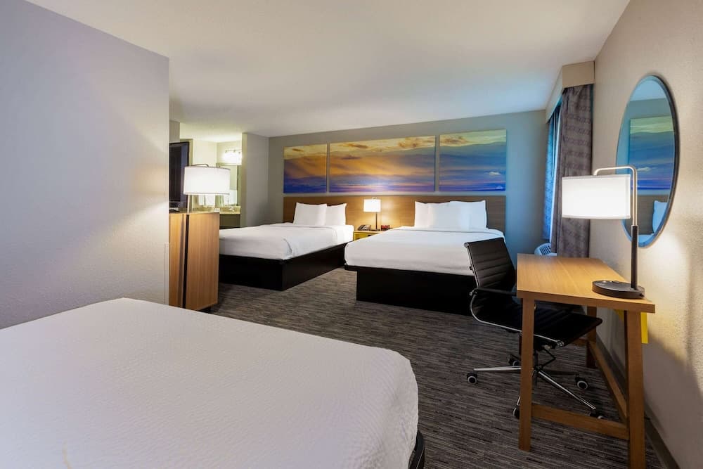 Days Inn by Wyndham Sturtevant / Racine / Mount Pleasant gallery photo in Mount Pleasant, WI — image 24