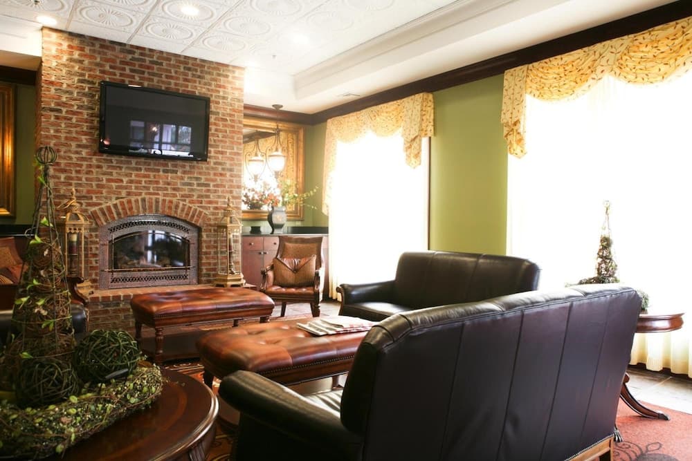 Main Street Inn property views in Blacksburg, VA — gallery photo 3