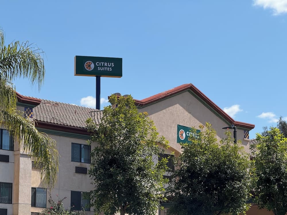 Citrus Suites Redlands Loma Linda Hotel gallery photo in Redlands, CA — image 5