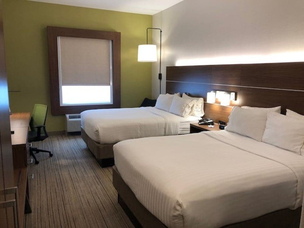 Holiday Inn Express & Suites Rio Grand by IHG property views in Rio Grande City, TX — gallery photo 3