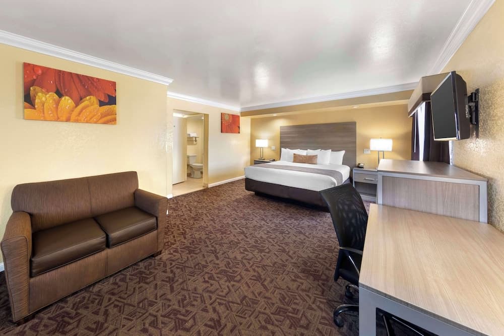 Best Western Hanford Inn gallery photo in Hanford, CA — image 26