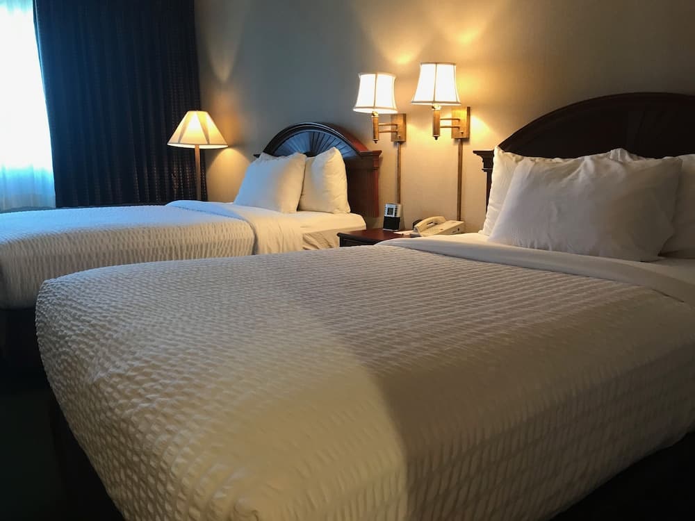 The Marx Hotel interior in Oneonta, NY — gallery photo 2