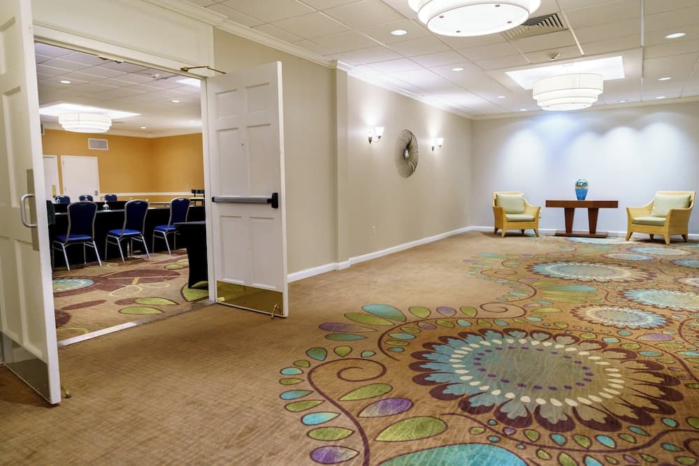 Iris Hotel Cape Cod gallery photo in Falmouth, MA — image 50