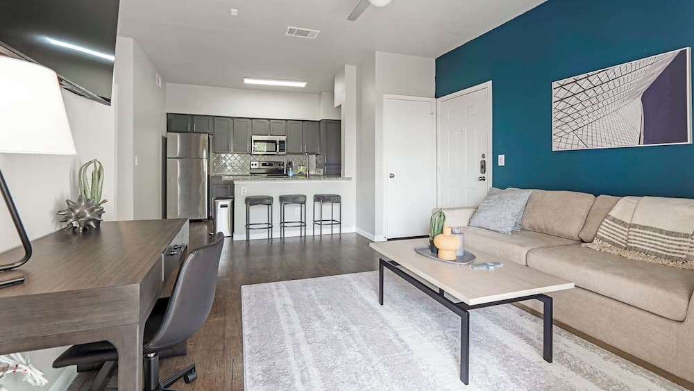 Landing San Antonio Alamo Ranch Apartments property views in San Antonio, TX — gallery photo 3