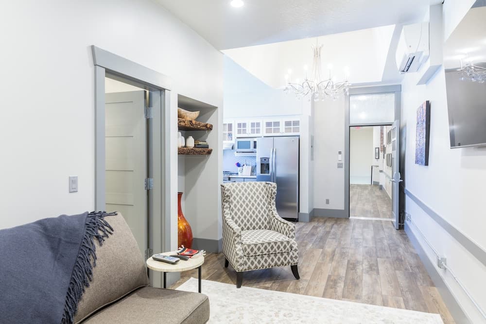 Bell Sister Flats property views in Roseburg, OR — gallery photo 3