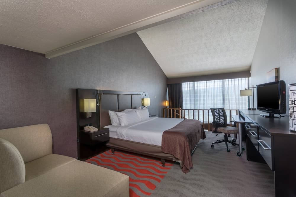 Holiday Inn Harrisburg - Hershey Area, I-81 by IHG gallery photo in Grantville, PA — image 50