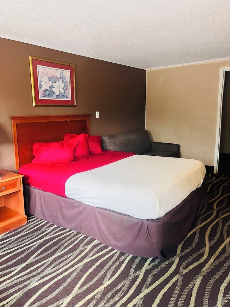 Stay-Well Inn interior in Monroe, MI — gallery photo 2