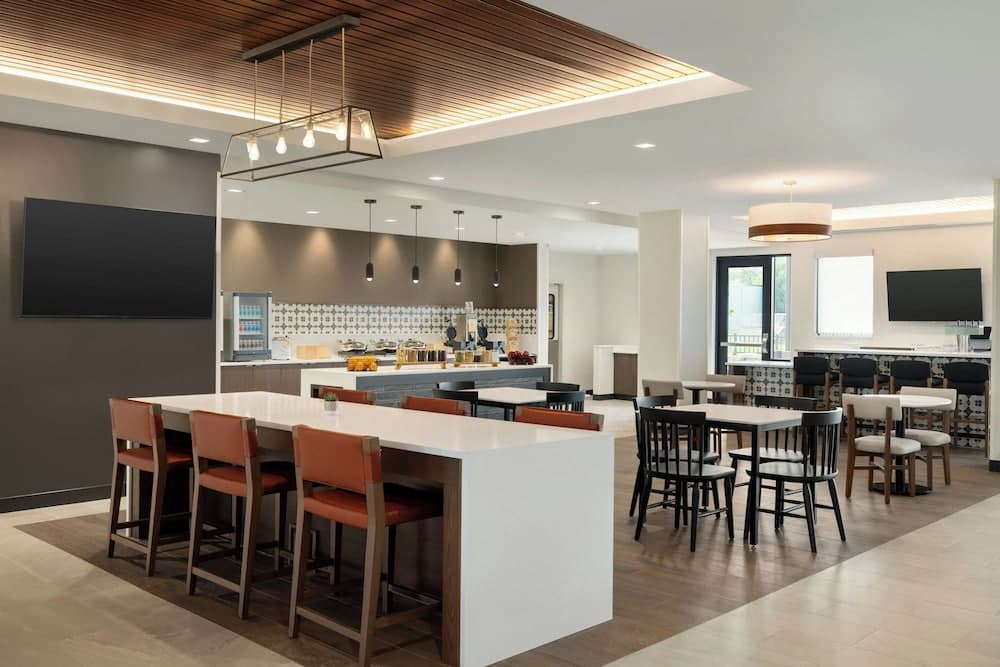 Towneplace Suites By Marriott Lancaster, PA gallery photo in Lancaster, PA — image 31