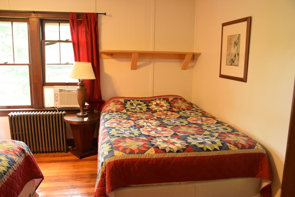 The Baseball Hotel gallery photo in Richfield Springs, NY — image 68
