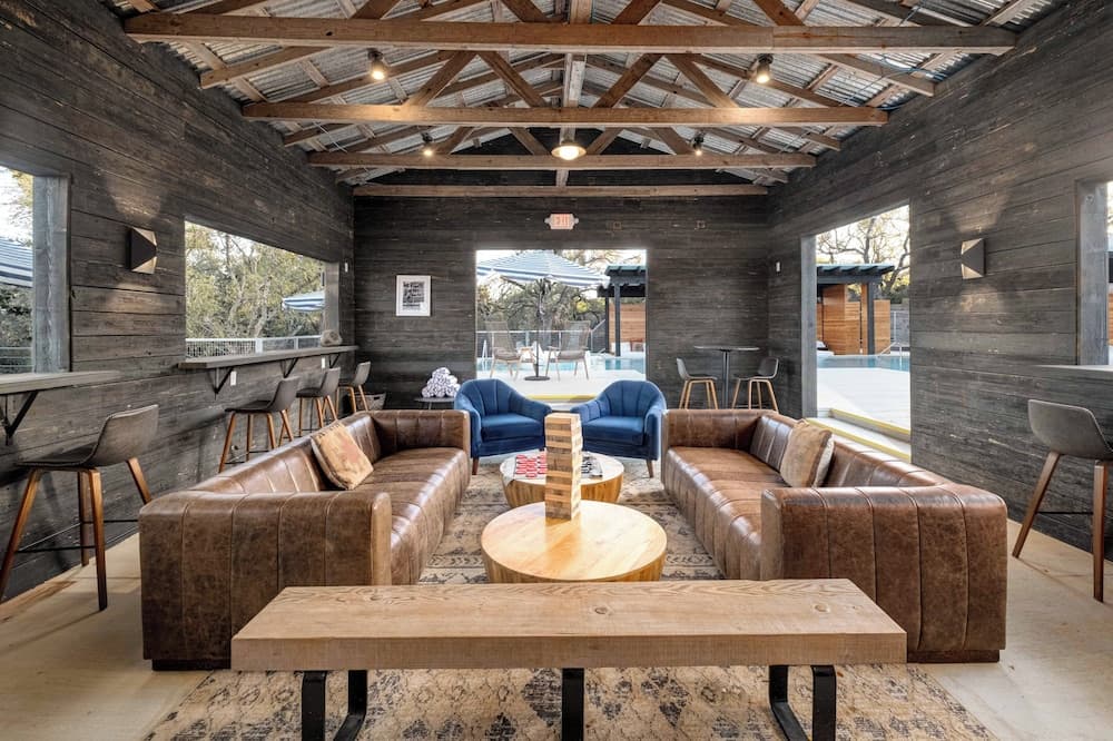 Lucky Arrow Retreat - Dripping Springs gallery photo in Dripping Springs, TX — image 29