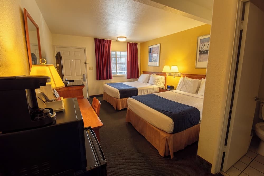 Hotel Inn Pendleton I-84 property views in Pendleton, OR — gallery photo 3