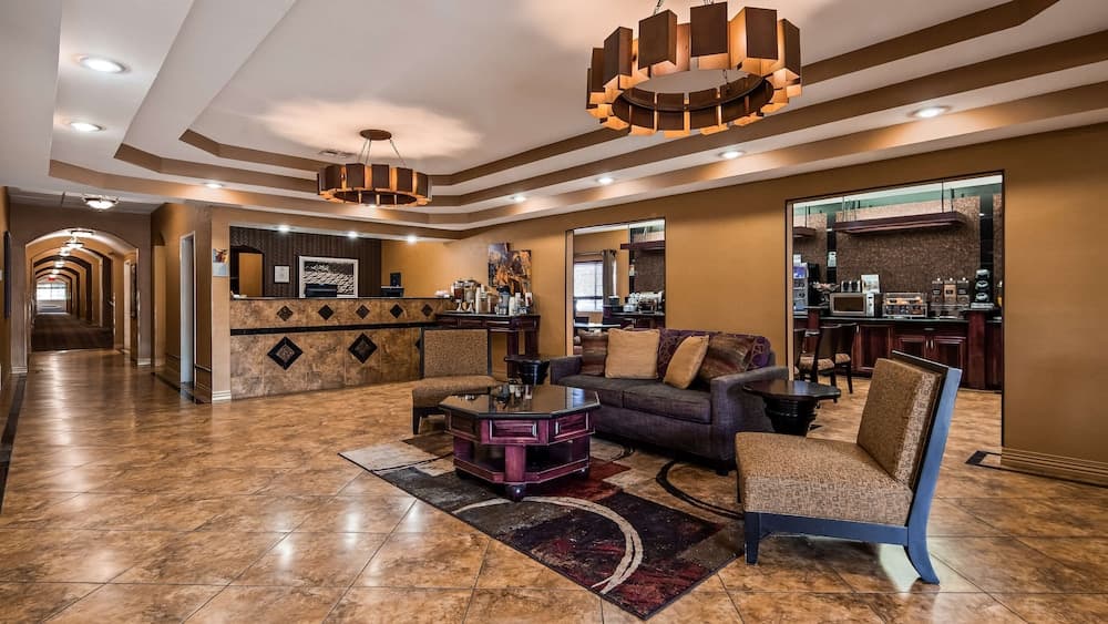 Best Western Manhattan Inn property views in Manhattan, KS — gallery photo 3