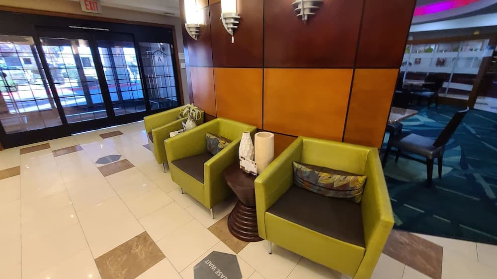 Best Western Hesperia-Victorville Suites interior in Hesperia, CA — gallery photo 2