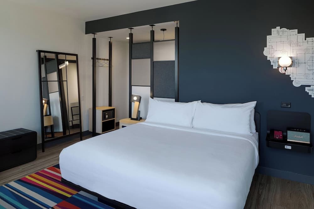 Aloft Columbus University District property views in Columbus, OH — gallery photo 3