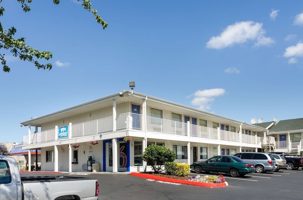 Motel 6 Tacoma, WA - South gallery photo in Tacoma, WA — image 16