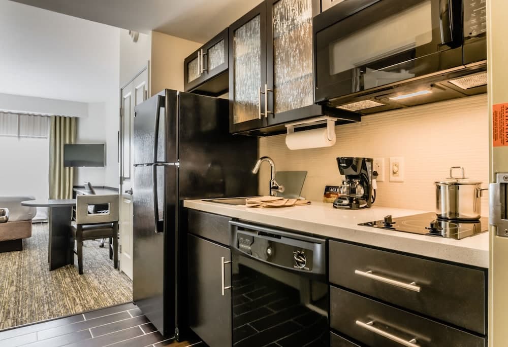 Candlewood Suites Hartford Downtown by IHG gallery photo in Hartford, CT — image 12