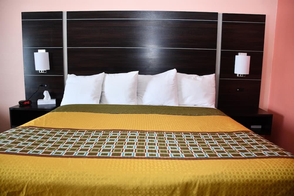 Regency Inn & Suites interior in Faribault, MN — gallery photo 2