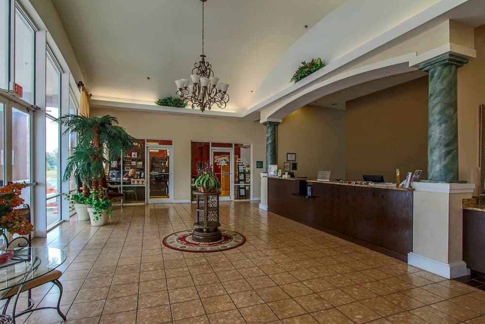 Quality Inn Conference Center at Citrus Hills property views in Hernando, FL — gallery photo 3