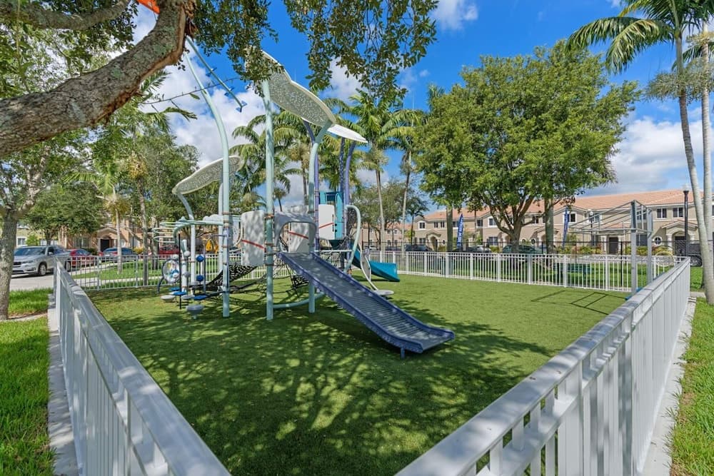 Landing Apartments Homestead property views in Homestead, FL — gallery photo 3