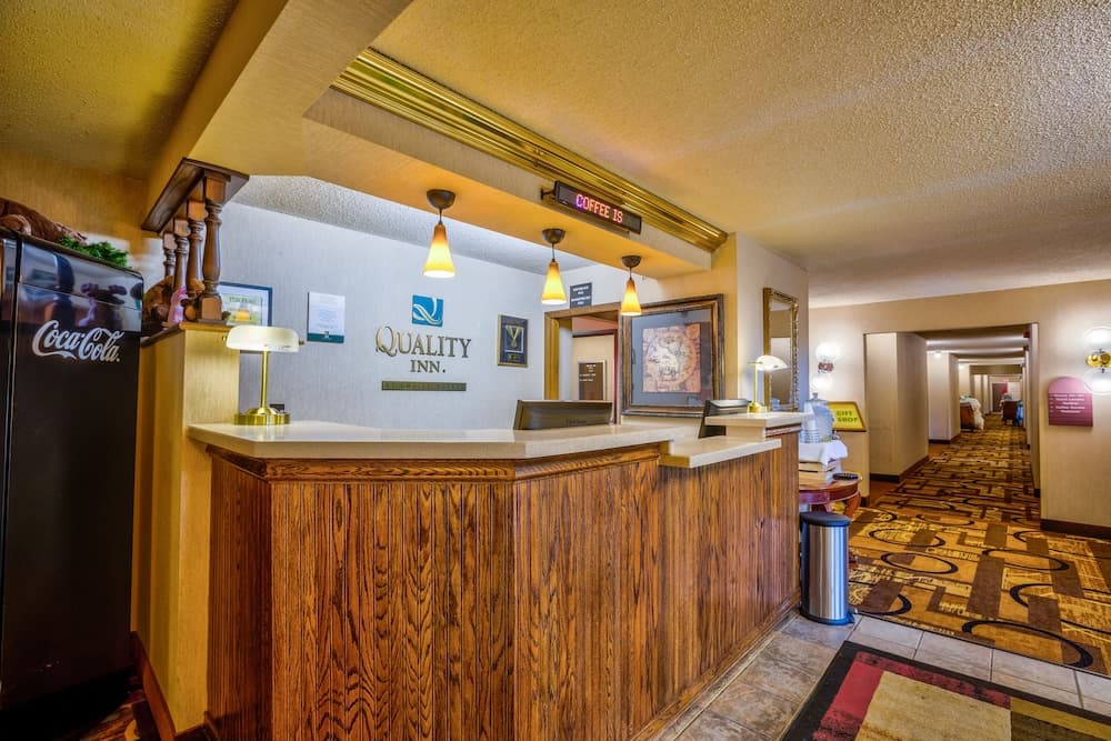 Quality Inn Saint Ignace I-75 property views in St Ignace, MI — gallery photo 3