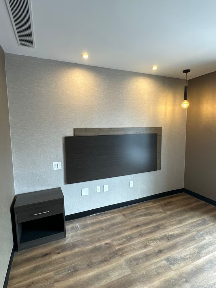 LUX HOTEL interior in Long Island City — gallery photo 2