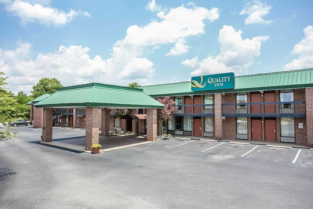 Quality Inn Hartsville featured exterior or lobby in Hartsville, SC — similar hotel