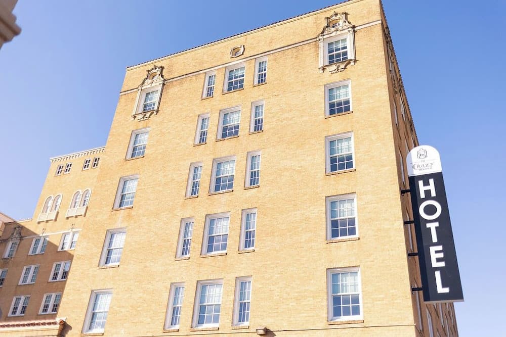 The Crazy Water Hotel — hotel in Mineral Wells, Texas