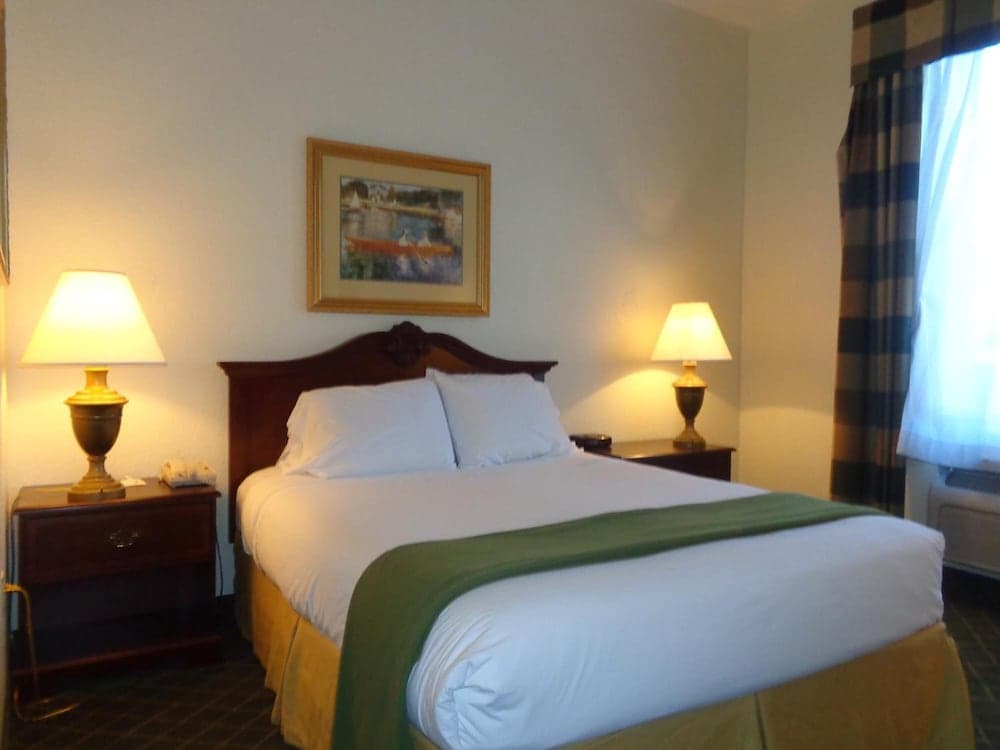 Ruskin Inn Hotel gallery photo in Ruskin, FL — image 46