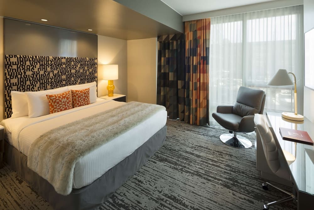 Hotel Eastlund - Best Western Premier Collection gallery photo in Portland, OR — image 22