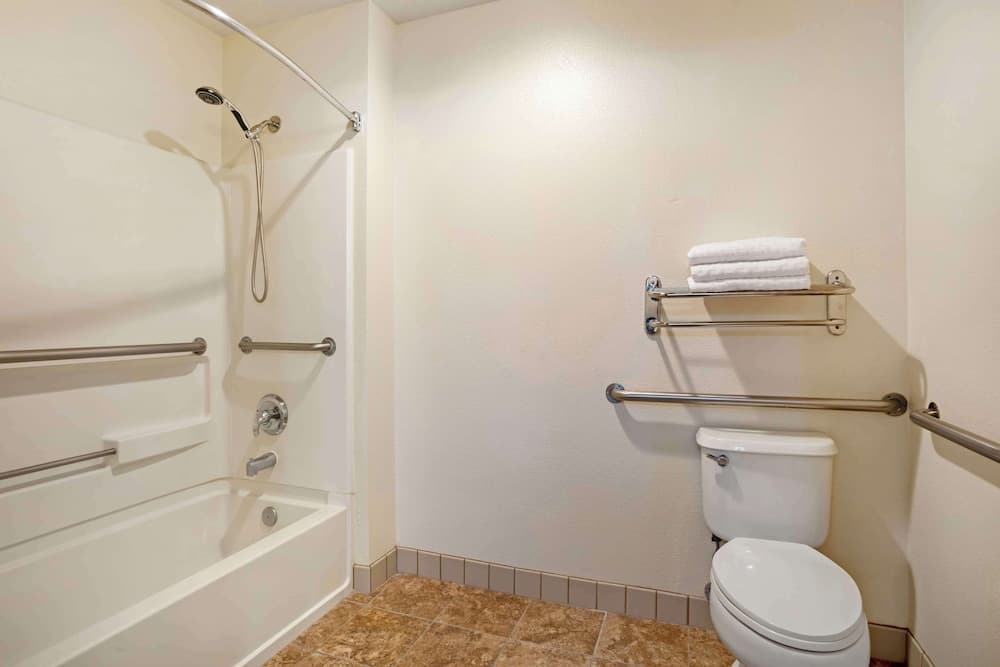 Best Western Clovis Cole gallery photo in Clovis, CA — image 34
