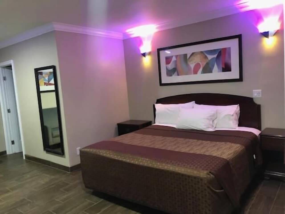 Mesa Motel gallery photo in Costa Mesa, CA — image 30