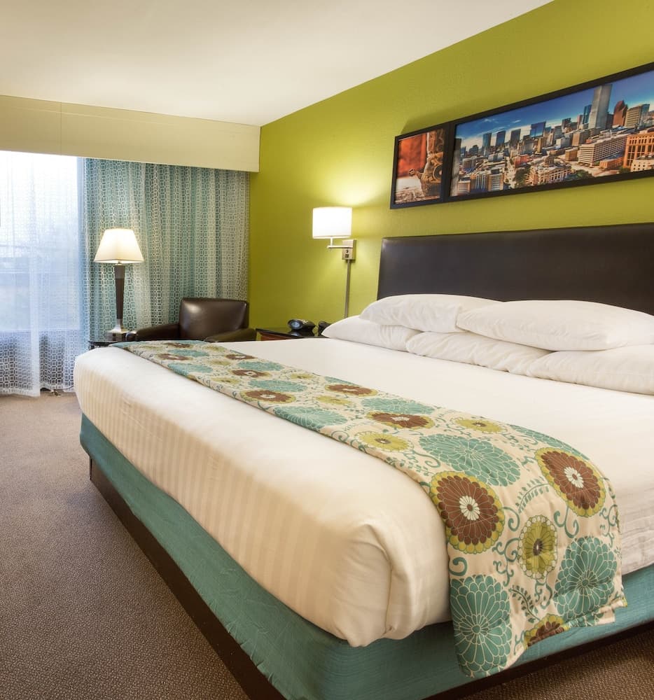 Heritage Inn Suites Houston/Sugar Land, Trademark by Wyndham gallery photo in Sugar Land, TX — image 46
