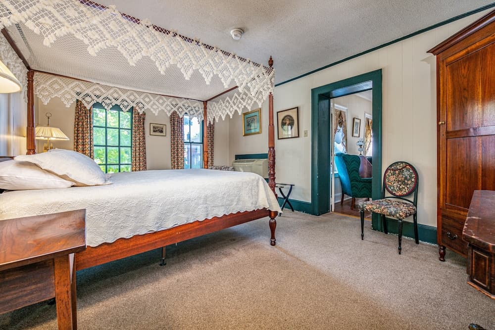 Wayside Inn gallery photo in Middletown, VA — image 103
