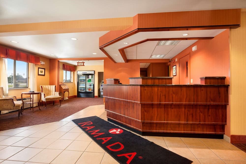 Ramada by Wyndham Wisconsin Dells interior in Baraboo, WI — gallery photo 2