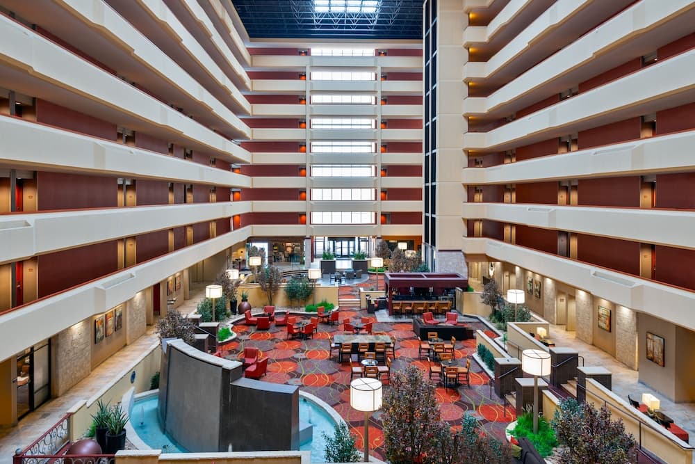 University Plaza Hotel gallery photo in Springfield, MO — image 11