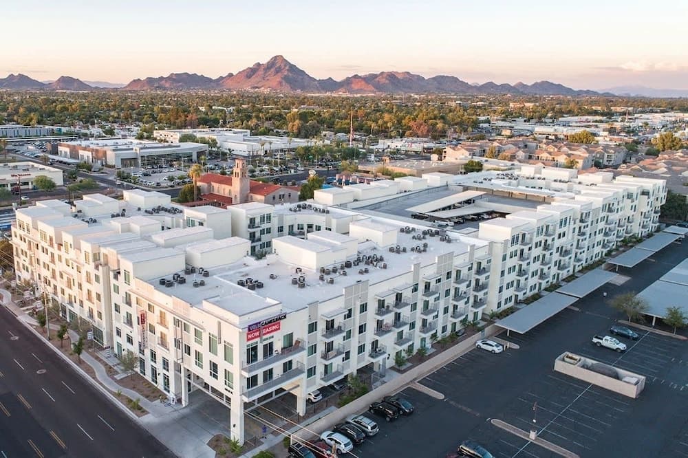 TWO Modern CozySuites with Pool 15 & 19 — hotel in Phoenix, Arizona