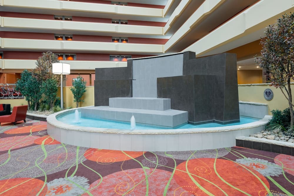 University Plaza Hotel property views in Springfield, MO — gallery photo 3