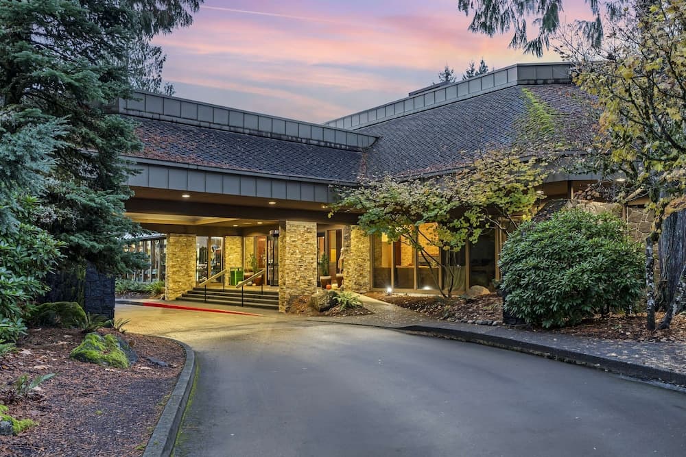 Mt Hood Oregon Resort, BW Premier Collection featured exterior or lobby in Welches — similar hotel