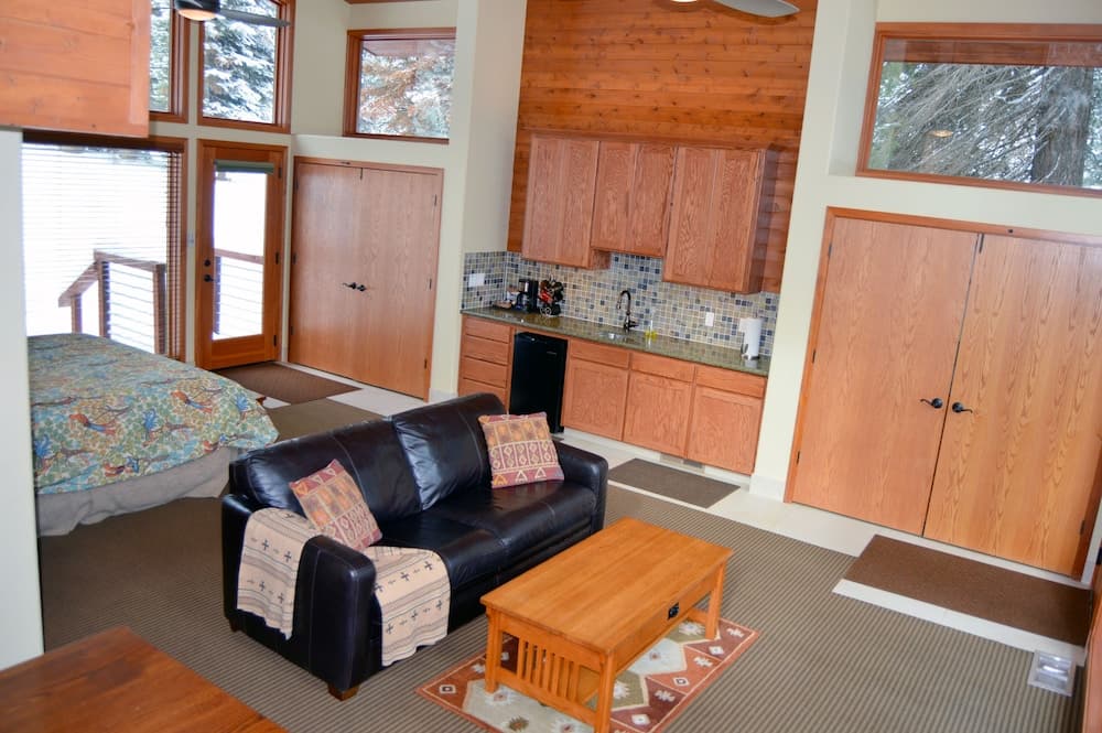Montecito Sequoia Lodge gallery photo in Kings Canyon National Park, CA — image 52