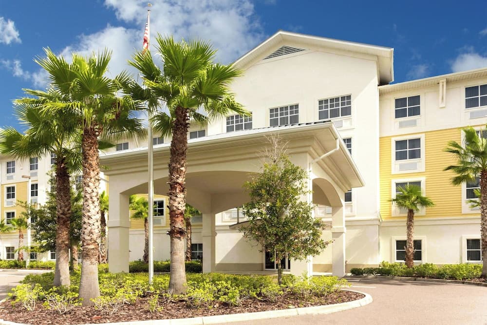 Holiday Inn Express & Suites Palm Coast I95 by IHG — hotel in Palm Coast, Florida