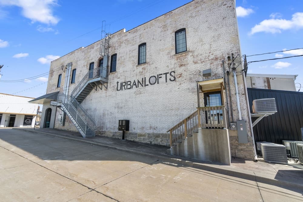 Urban Lofts property views in Perryville, MO — gallery photo 3