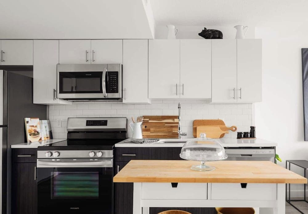 Luxury Furnished Apartments by Hyatus Downtown at Yale gallery photo in New Haven, CT — image 86