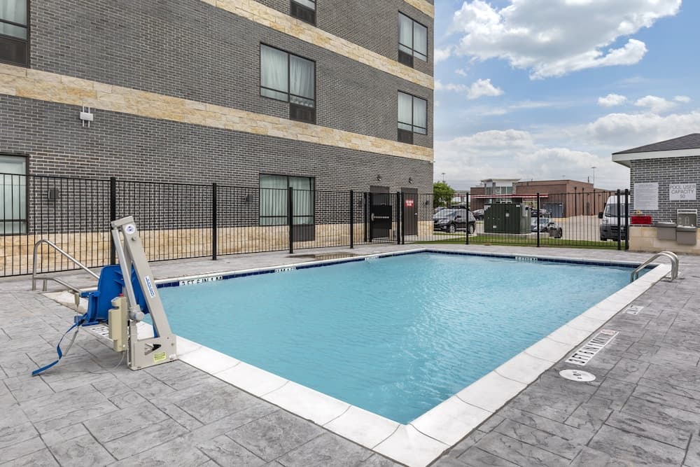 Staybridge Suites Dallas Grand Prairie by IHG gallery photo in Grand Prairie, TX — image 16